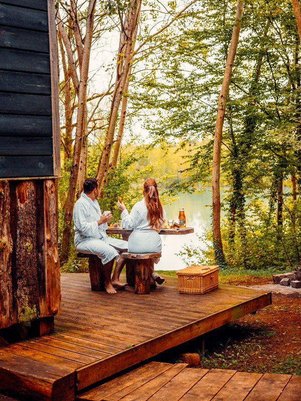 Cabanes Duo Spa au Bord de l'Eau à St-Léger-Aux-Bois (9)