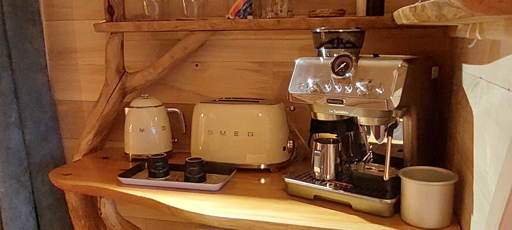 Cabane perchée BLOOMA & Spa à Sarrant (24)