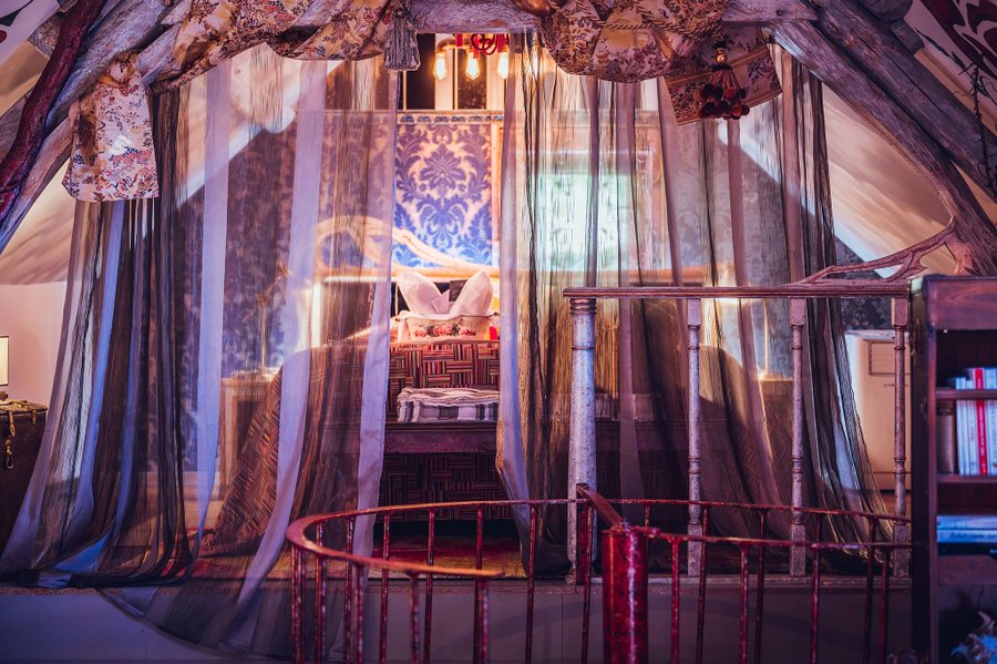 Hébergement AbracadaRoom : La Suite  1ère LOGE - Image 6