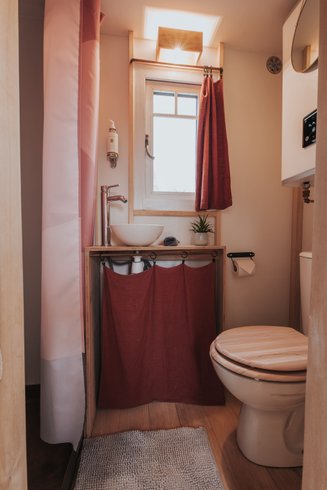 Hébergement AbracadaRoom : Cabotte Rouge & Spa - Image 6