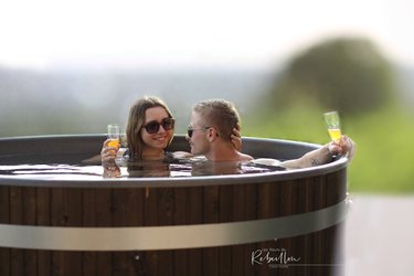 La Cabane des Hauts Du Rebeillou Spa & Sauna à Flourens (2)