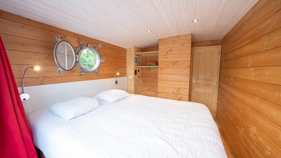 Hébergement AbracadaRoom : Toue cabanée Tribu - Image 4