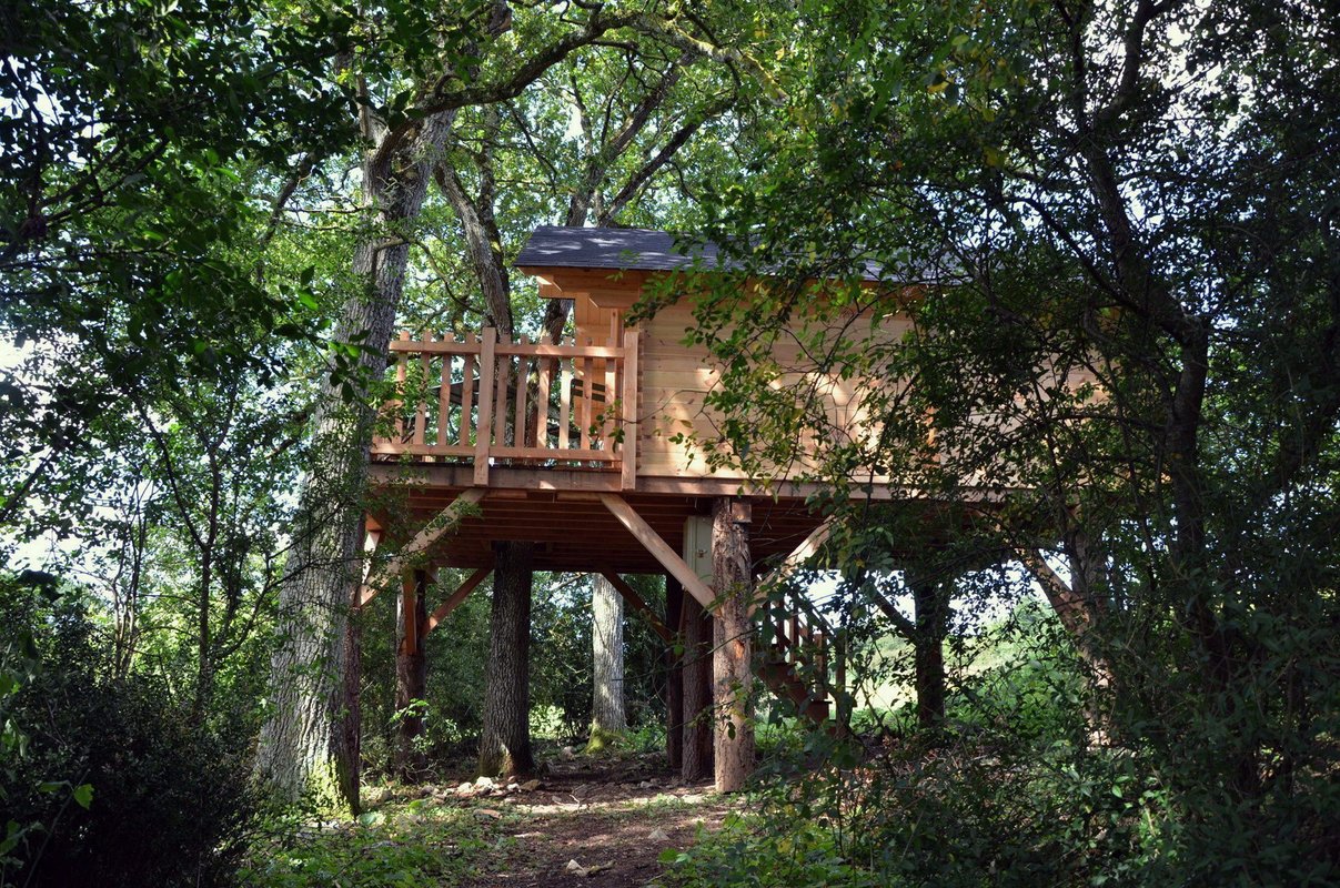 cabane chene exterieur 1