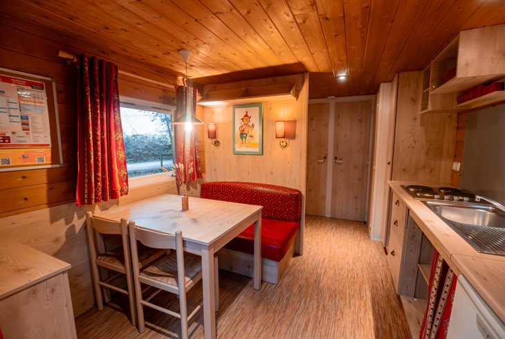 Hébergement AbracadaRoom : Roulotte n°1 - 4 personnes - Image 3