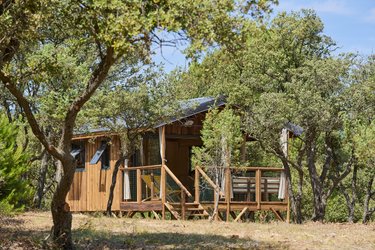 Ecolodge thym & piscine à Villelaure (1)