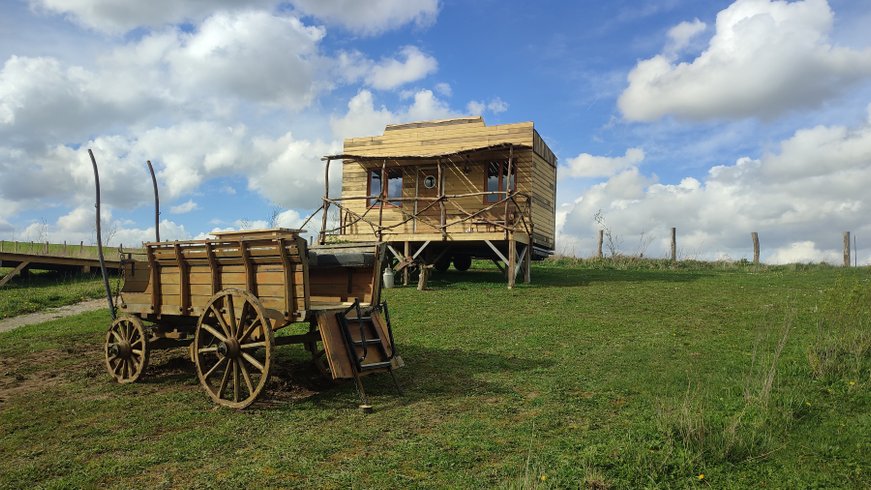 Hébergement AbracadaRoom : Cabane du shérif - Image 1