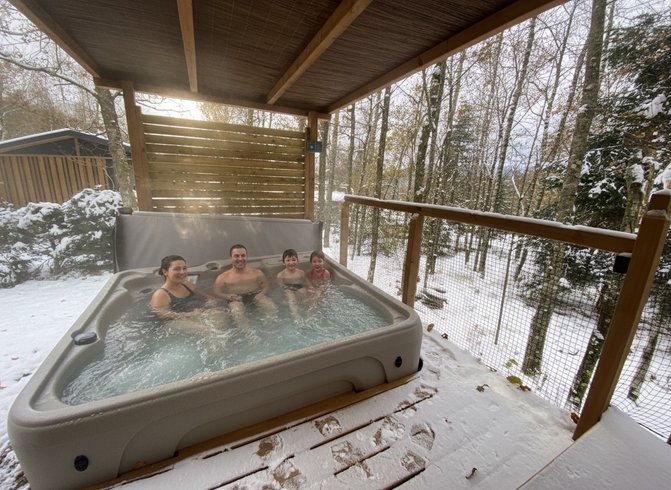 Hébergement AbracadaRoom : HY•Lødge Spa-6pers N°3 (Chalet nature avec spa privatif) - Image 3
