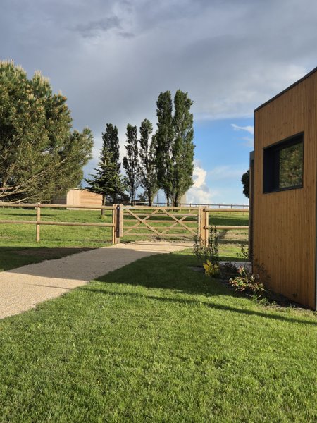 Hébergement AbracadaRoom : Ayurveda Kama Lodge - Massage, Dîner & Spa  privé - Image 4