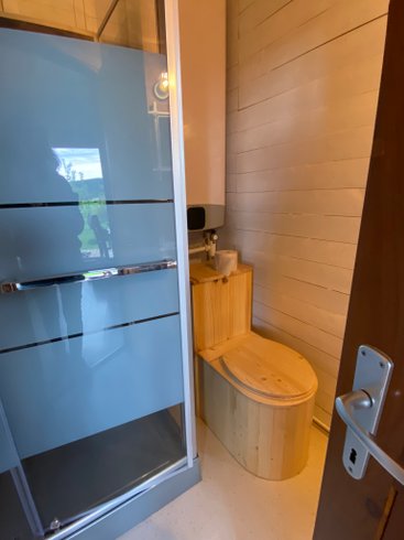 Hébergement AbracadaRoom : La roulotte du verger - Image 15