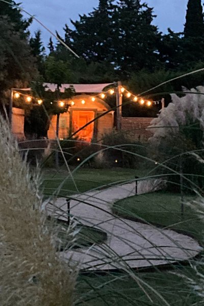 Domaine AbracadaRoom : Tonneau Insolite en Provence - Image 3