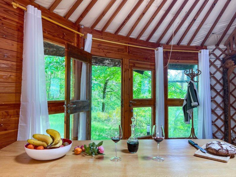 Hébergement AbracadaRoom : La Yourte Contemporaine - Image 21