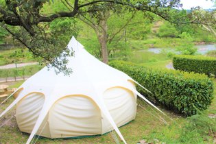 Tente et tente lodge Gard