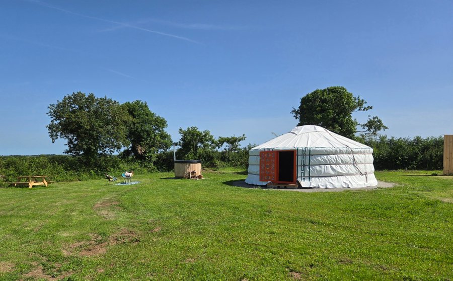 Domaine AbracadaRoom : Les Yourtes de Tréou - Image 1