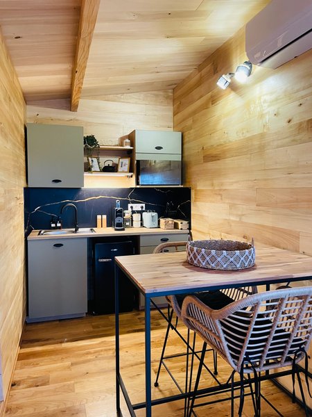 Hébergement AbracadaRoom : La Cabane Feu de Forêt & spa privatif - Image 7