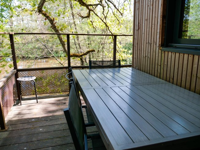 Hébergement AbracadaRoom : Notre Cabane perchée & son lac privé - Image 9