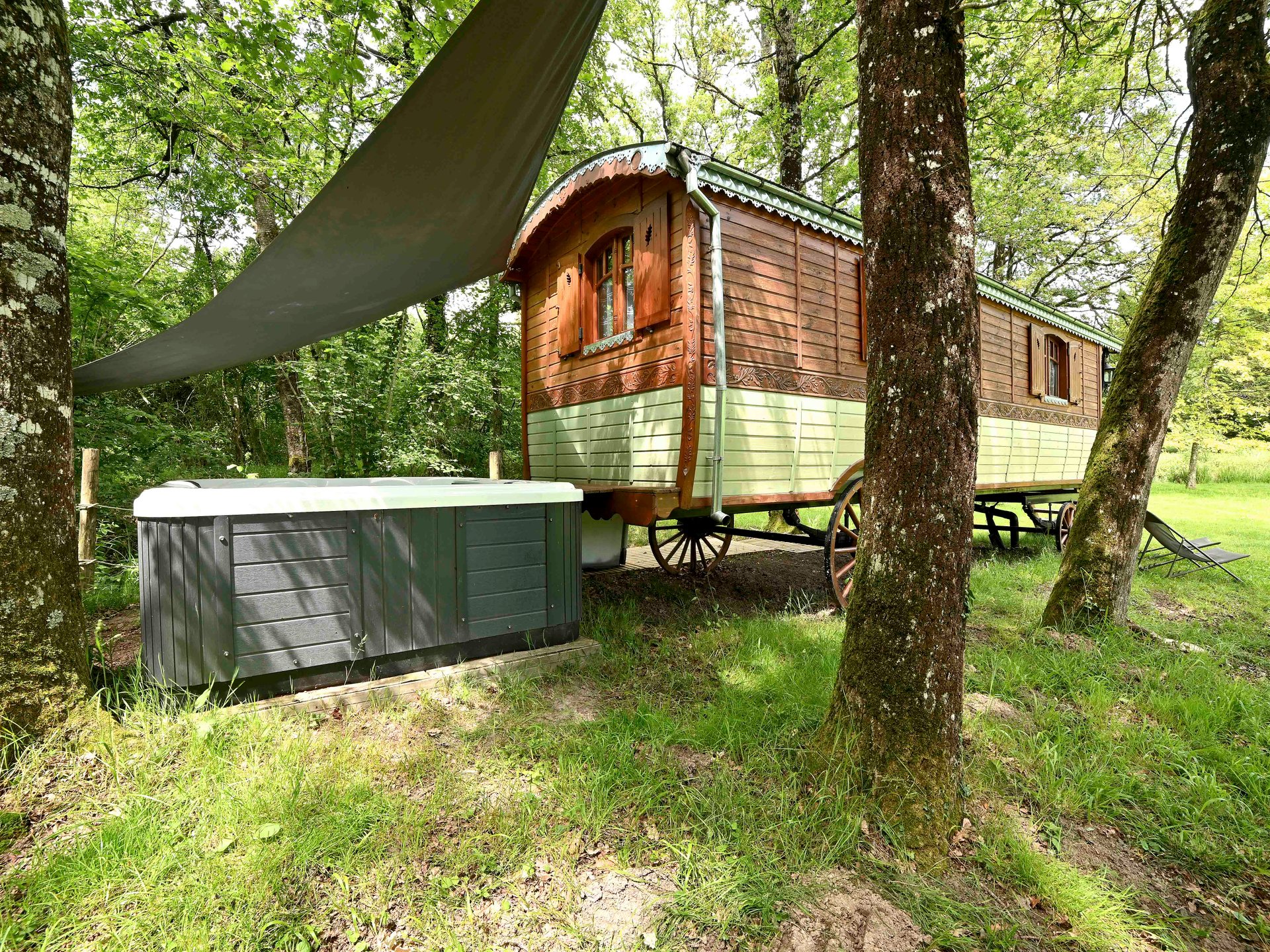 Roulotte Spa Forestière