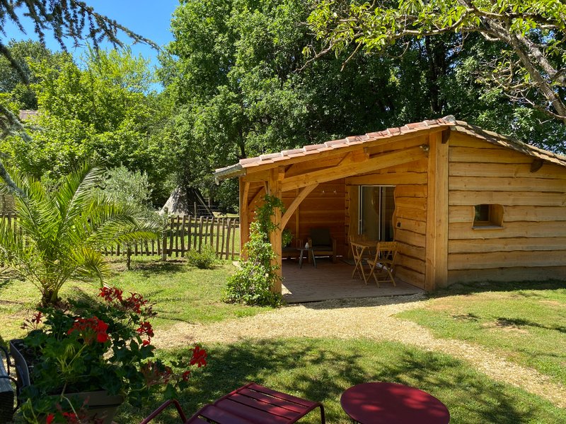 Hébergement AbracadaRoom : Cabane Jardin & Spa - Image 3