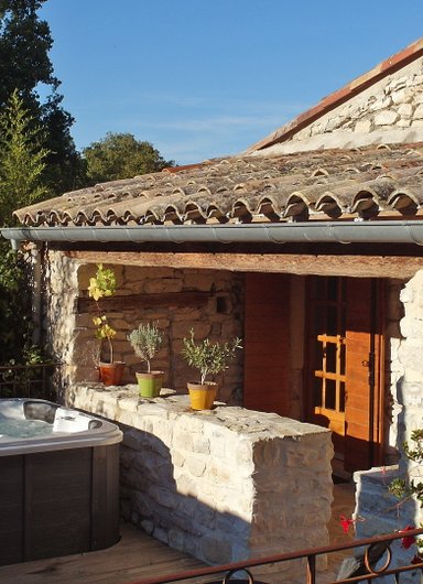 Pavillon Mathéo & Spa à Carnas