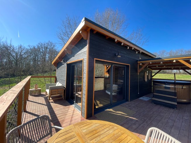 Hébergement AbracadaRoom : La Cabane Feu de Forêt & spa privatif - Image 8