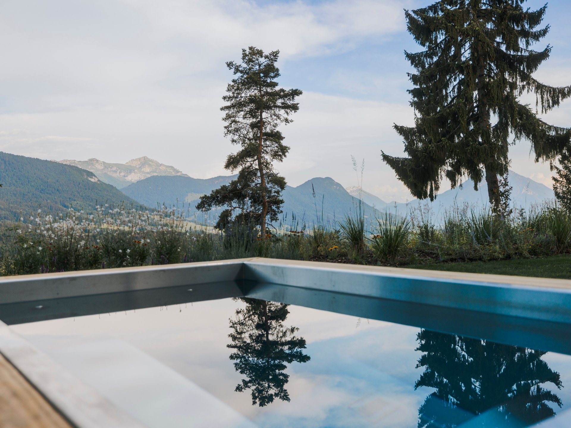 Unik Lodges Annecy - L'étoile - Nuit insolite avec vue montagne et piscine privée chauffée