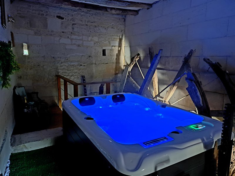 Hébergement AbracadaRoom : Le Logis du Meunier & Spa privatif - Image 1