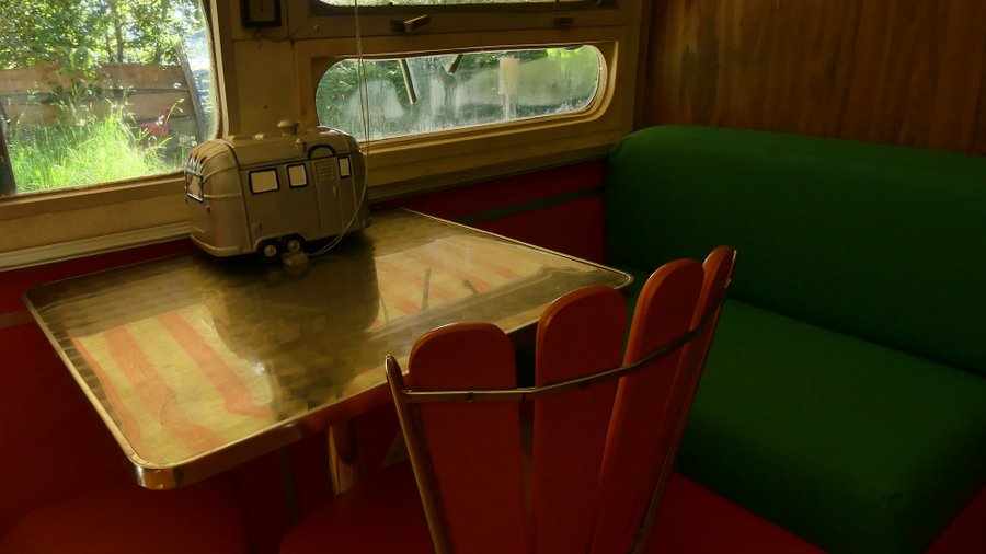 Hébergement AbracadaRoom : SUMMER SUITE  1985 - Image 3