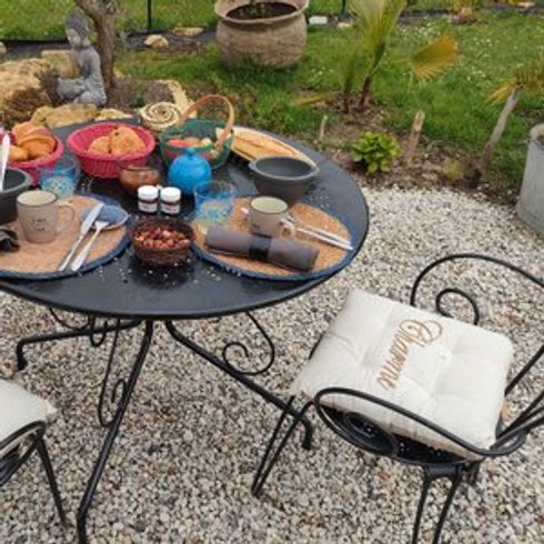 Hébergement AbracadaRoom : la Roulotte D'elfes & spa (climatisée) - Image 10