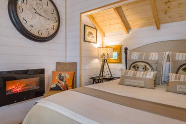 lit cabane