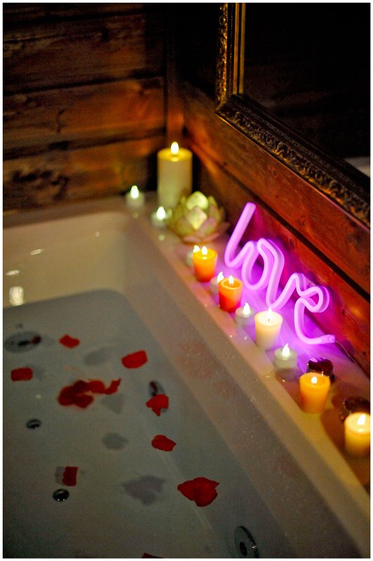 Chalet Romantique, SPA XXL, CINÉMA PRIVÉ, 5 min du centre à Bourgoin Jallieu (18)