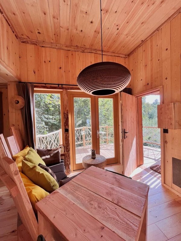 Cabane Spa Plus Mystérieuse à Raray (5)