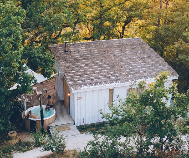 Hébergement AbracadaRoom : Cabane & Spa : Tropicabana - Image 1