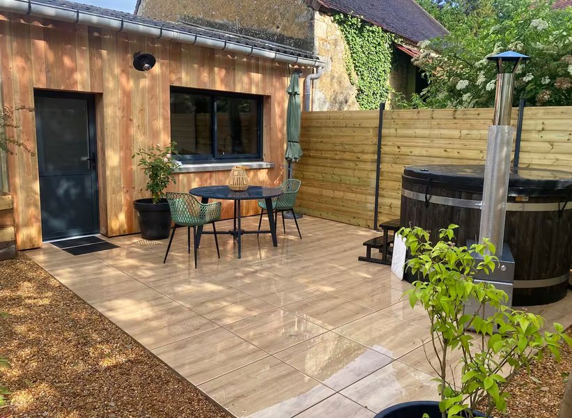 Hébergement AbracadaRoom : Chalet Cocooning & Bain Nordique Privatif - Image 1