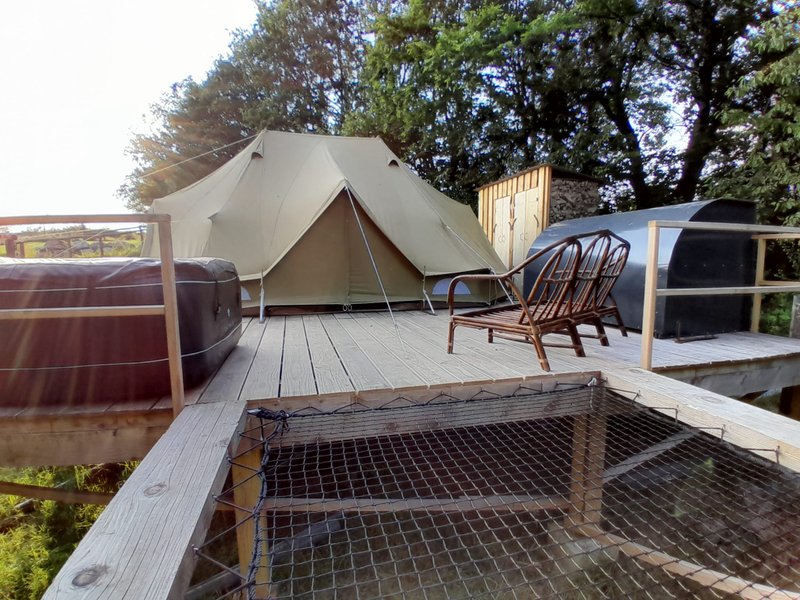 Hébergement AbracadaRoom : Tente M & Spa - Image 1