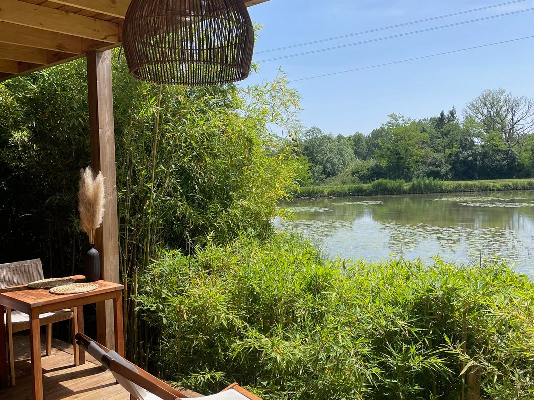 Escapade luxe avec bain nordique au bord du canal à Montcresson (13)