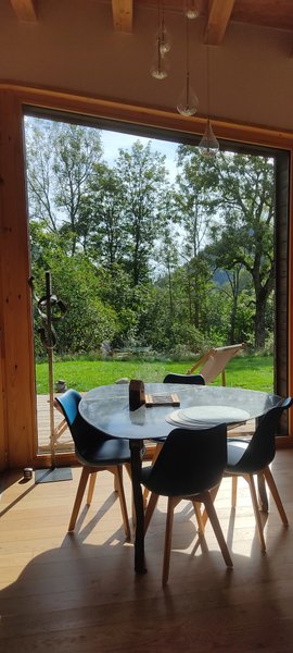 Hébergement AbracadaRoom : La Bulle d'Eau : écolodge au milieu des volcans avec Spa privatif - Image 5