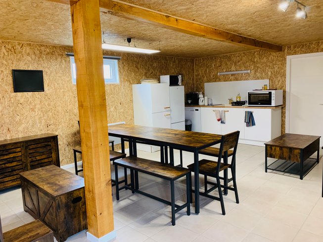 Domaine AbracadaRoom : Bed and Bourgogne - Image 12