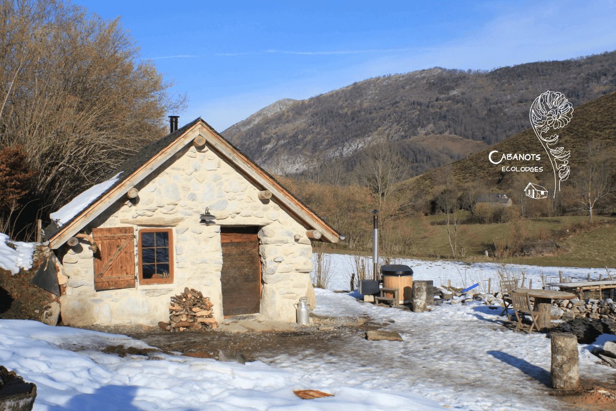 Cabanot - Ecolodge en Vallée d'Ossau à Castet (1)