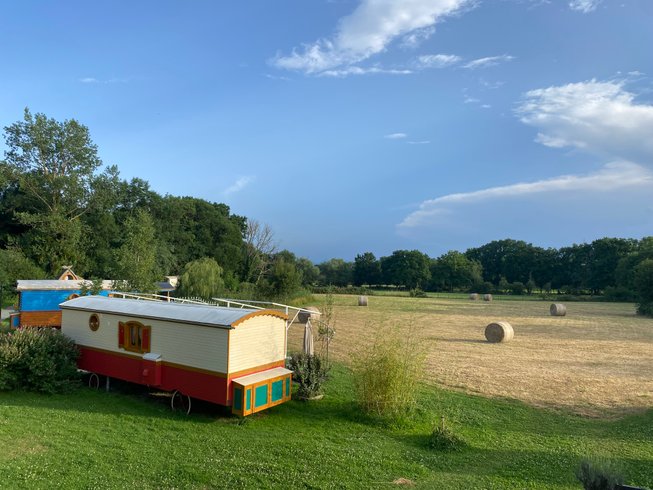 Hébergement AbracadaRoom : Roulotte Flamenca - Image 2