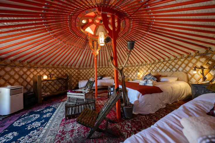 Hébergement AbracadaRoom : L'âne et sa yourte & Spa - Image 24