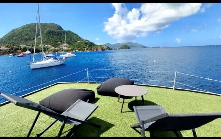 Hébergement AbracadaRoom : Aqua Lodge le Rêve flottant Les Saintes - Image 9