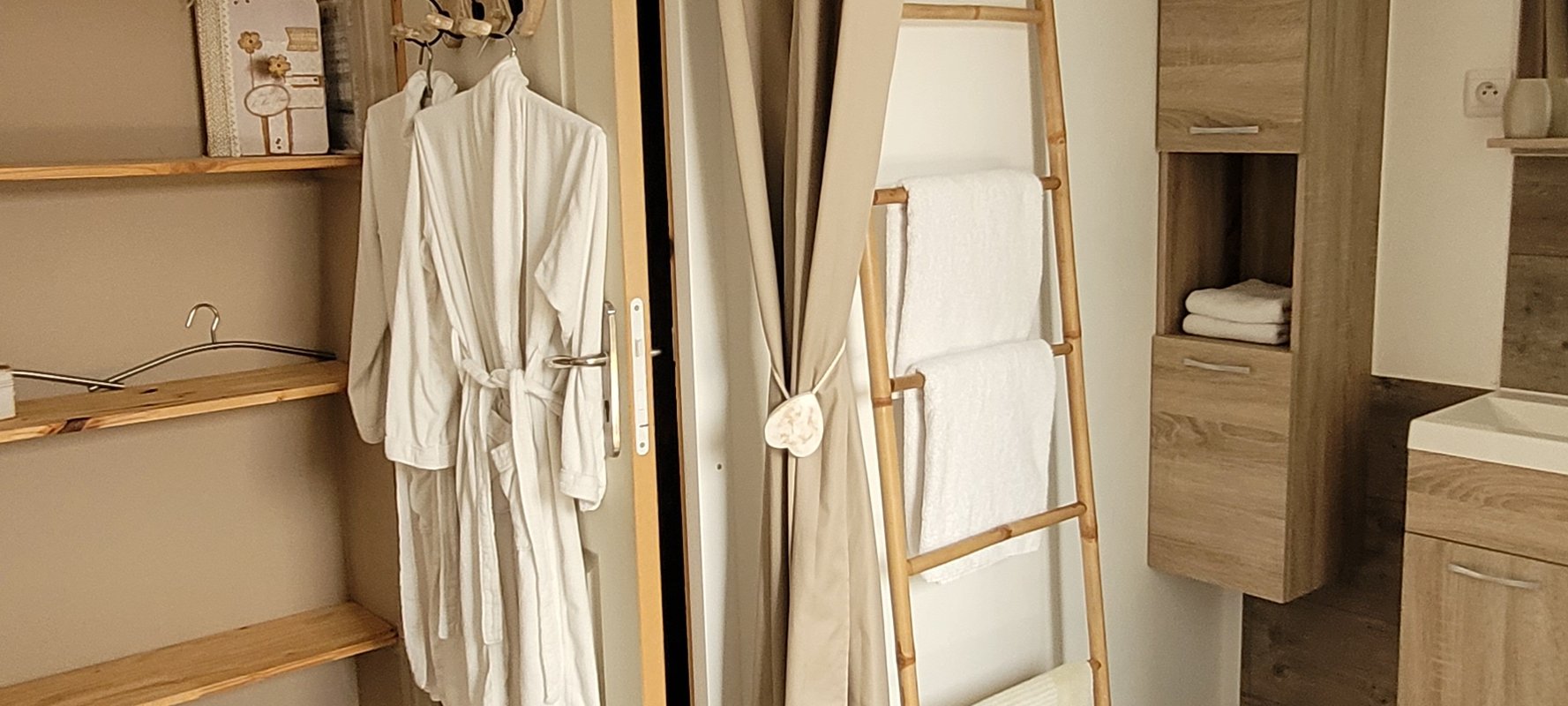 Le Mas Blanc & Spa à Malves-En-Minervois (15)