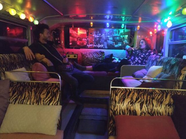 Hébergement AbracadaRoom : Le YeSlowBus en fête - Image 10