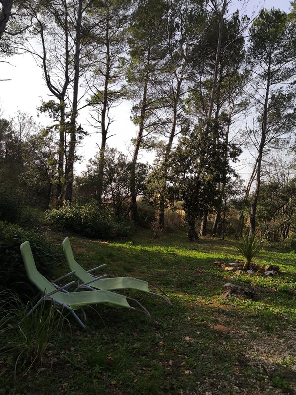 Yourte en Provence & piscine à Besse Sur Issole (43)