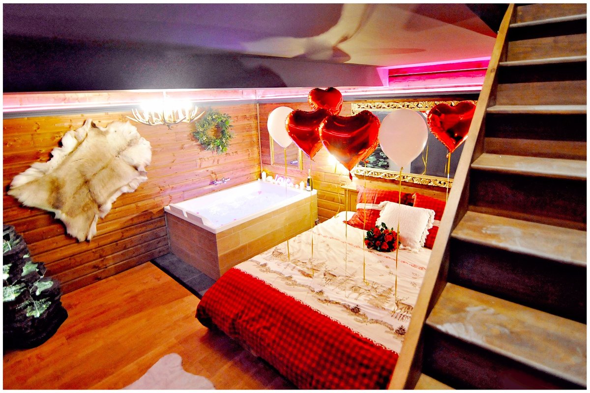 Chalet Romantique, SPA XXL, CINÉMA PRIVÉ, 5 min du centre à Bourgoin Jallieu (3)