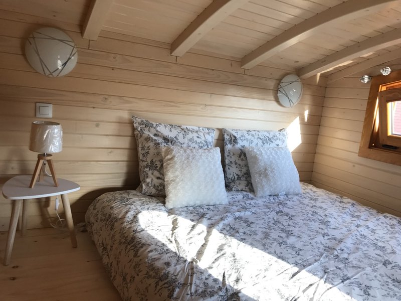 Hébergement AbracadaRoom : Tiny House & Spa - Image 4