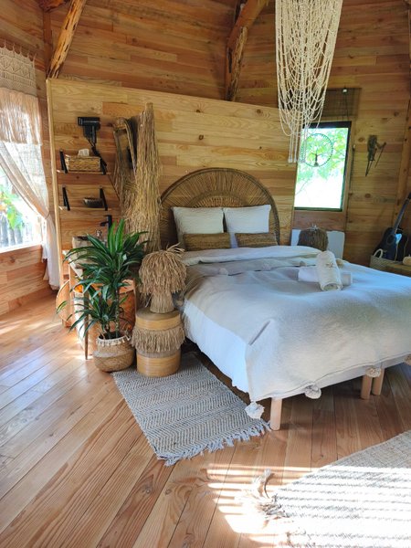 Hébergement AbracadaRoom : La Cabane Indonésienne et son grand bain nordique - Image 1