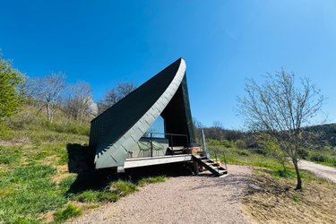 Etno : ecolodge de luxe en pleine nature avec vue et bain nordique à Massingy-Lès-Vitteaux (1)