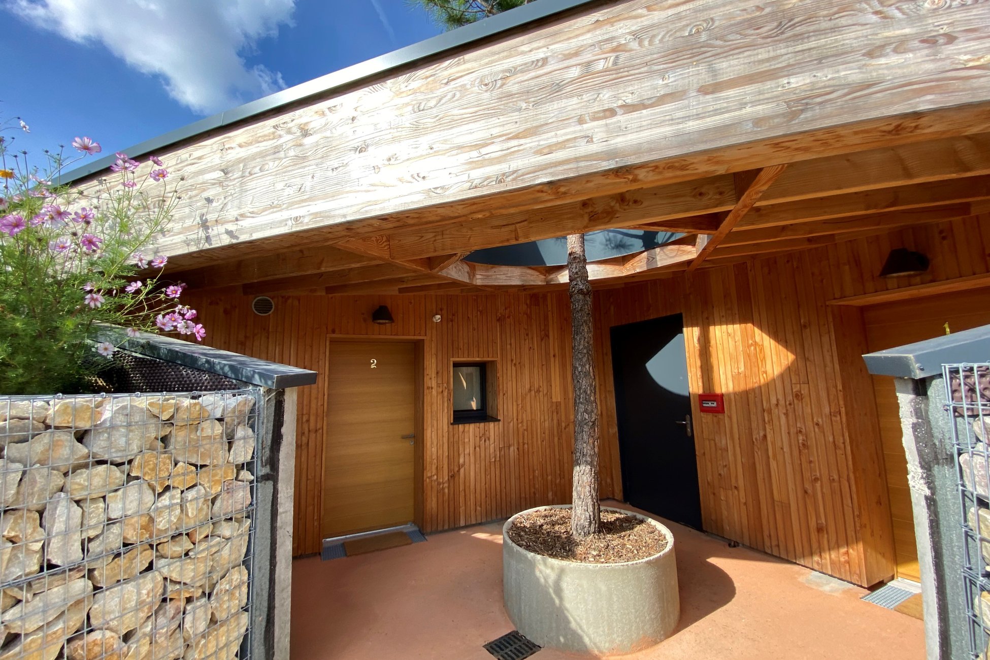 Hébergement UnicStay : Ecolodge 2 - Gentlemen Driver à Yvre L'eveque