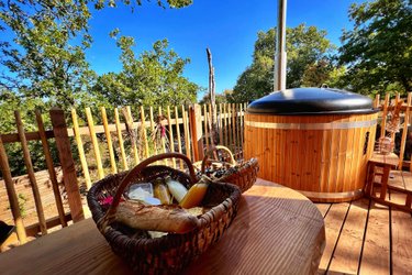Ma cabane des rails & SPA à Chartrier Ferriere (2)