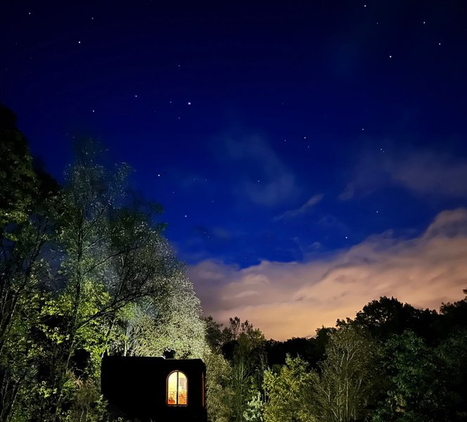 Domaine AbracadaRoom : MICRO PALACES - Image 2